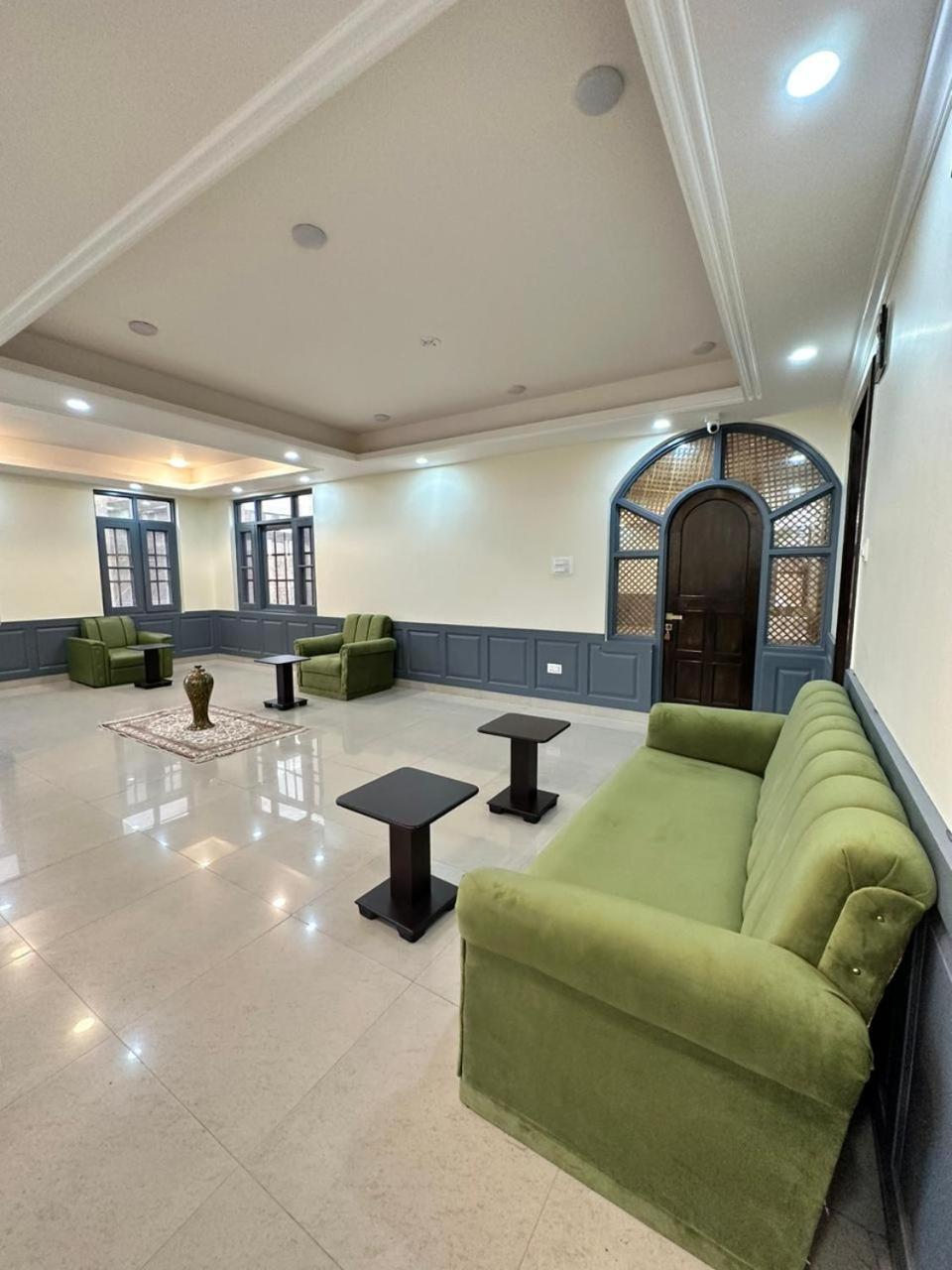 Srinagar Group Of Hotels Экстерьер фото