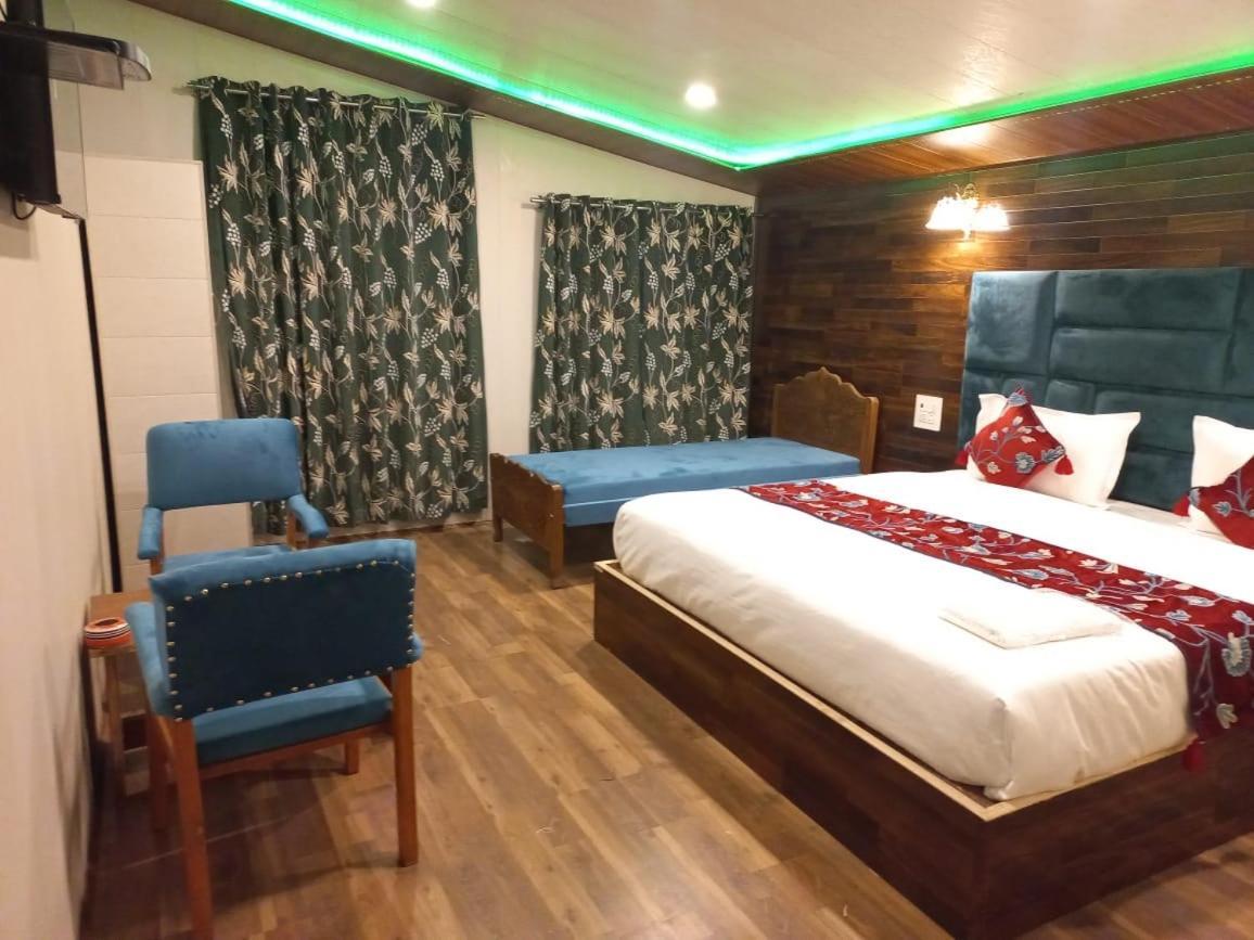 Srinagar Group Of Hotels Экстерьер фото