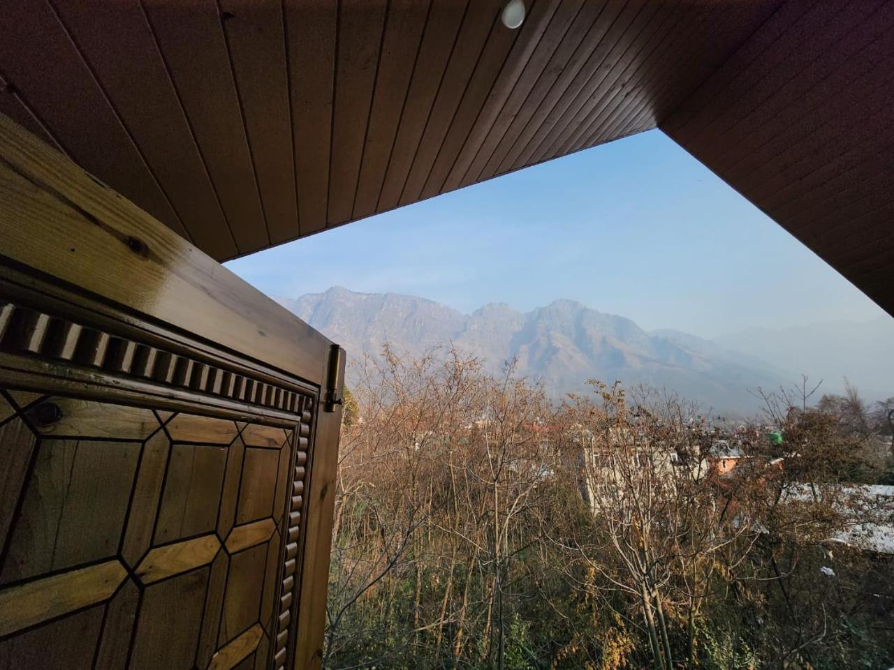 Srinagar Group Of Hotels Экстерьер фото