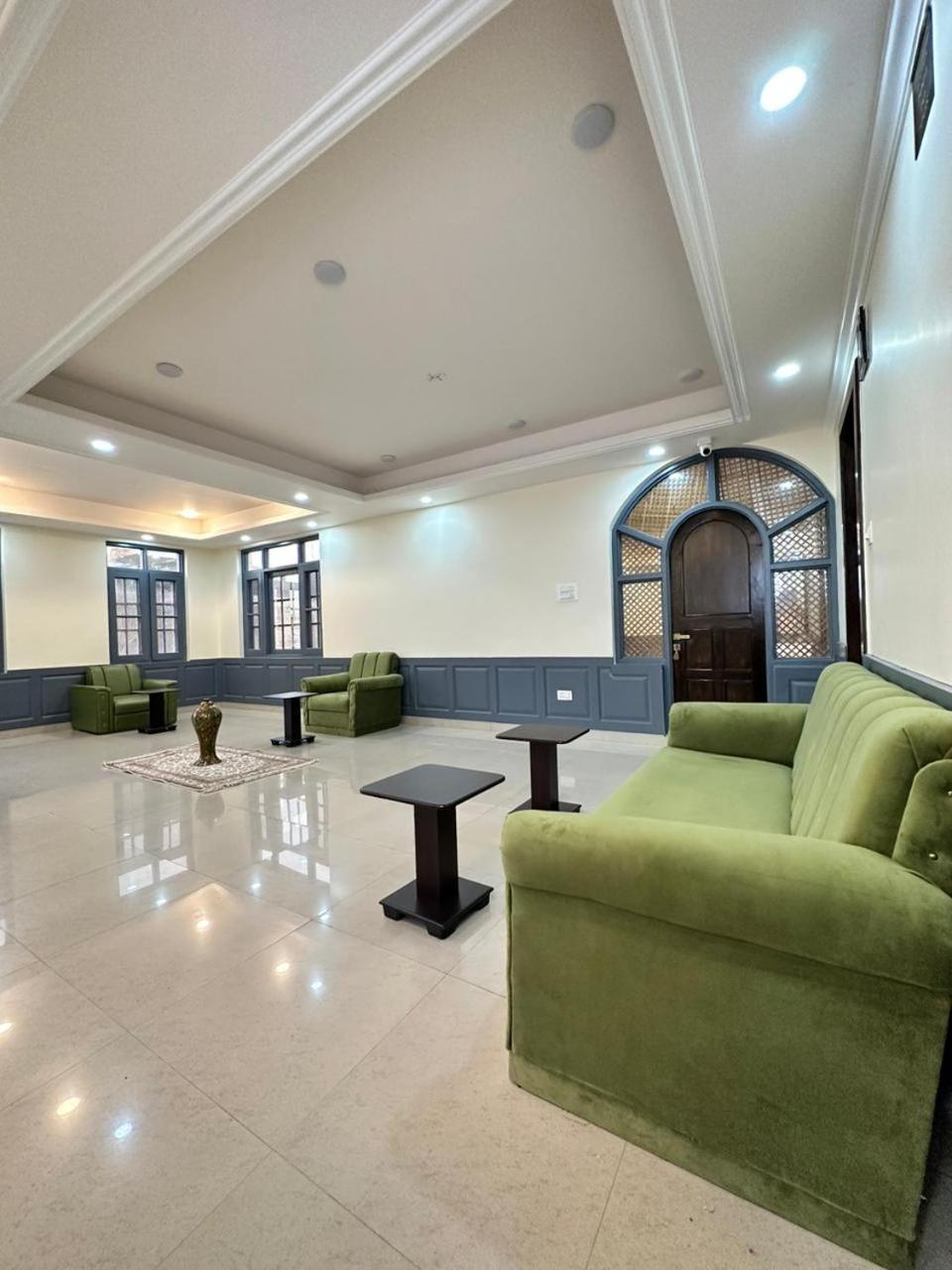 Srinagar Group Of Hotels Экстерьер фото